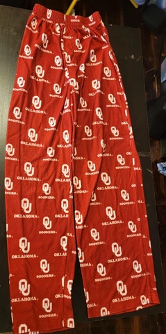 GEN 2-Boy's Red Oklahoma Univ. Sooners lounge pant pajama size M Cover