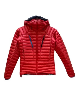 MILLET Down jacket Size: M Red Men MIV7058 - Photo 1/4