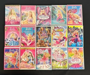 Barbie DVD Lot (15) – Princess, Fairytopia, Rapunzel, Spy Squad + More - Foto 1 di 2