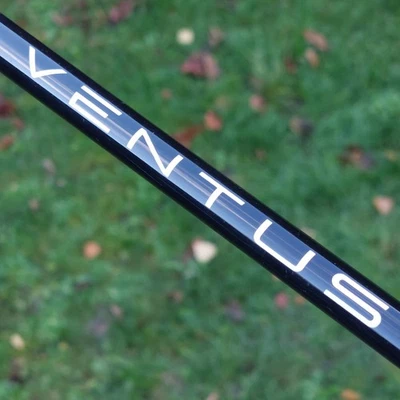 Ventus Blue 50G Senior Flex Driver Shaft with Cobra 'DS Adapt' Adaptor. - Image 1 of 4
