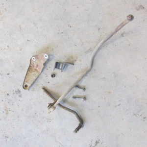 78-87 CHEVROLET MALIBU EL CAMINO AUTOMATIC COLUMN SHIFTER LINKAGE & BRACKETS - Picture 1 of 3