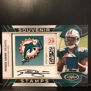 Francobolli Souvenir Certificati 2009 Materiali Auto Pro Team Loghi #20 Pat Turner /20 - Foto 1 di 7