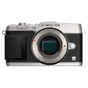 Olympus E-P5 16MP Corpo Argento USATO Ottimo SPEDIZIONE GRATUITA - Foto 1 di 1