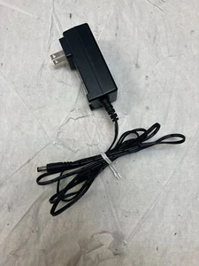 Schaltadapter Hoioto ADS-26FSG-12 Eingang 100-240V-50/60Hz Ausgang 12V 1,5A 5ft - Bild 1 von 8