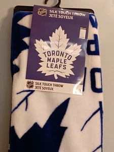 NWT NHL TORONTO MAPLE LEAFS 50x60 SILK TOUCH HOCKEY FLEECE THROW BLANKET PLUSH - Picture 1 of 5