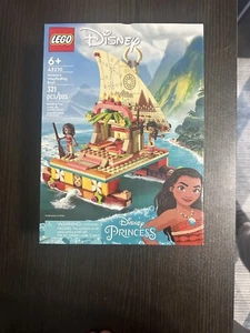 LEGO Disney: Moana's Wayfinding Boat (43210) PRINCESS Movie Toy - Picture 1 of 2