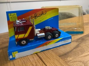 RARE - JOHN SMITH-FAMILY TOYS - PETERBILT TRUCK, "PACEMAKER CABOVER", 80´s - Picture 1 of 18