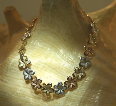 PULSEIRA PLUMERIA HAVAIANA FANTASIA CETIM PINCEL OURO TRICOLOR SÓLIDO 14K 9,5 MM 7 3/8 - Imagem 1 de 4