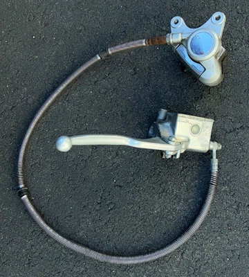 Cilindro maestro de palanca de pinza de freno delantero Suzuki Intruder VS 800 VS800 1992-2004 Foto 1 de 4