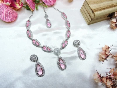 印度宝莱坞镀银珠宝水钻项链耳环提卡套装 — 第 1/3 张图片