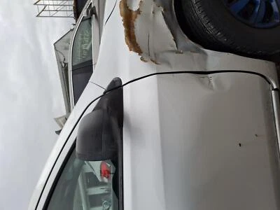 Espejo retrovisor derecho usado se adapta a: Nissan Versa 2013 manual SDN 1,6 L grado derecho A Foto 1 de 4