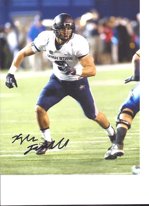 KYLER FACKRELL UTAH STATE AGGIES SIGNED 8X10 PHOTO W/COA #2 - Image 1 of 1