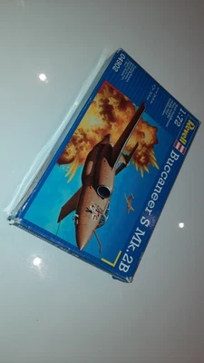 REVELL buccaneer S Mk.2B echelle : 1/72 reference : 04902 - Photo 1/2