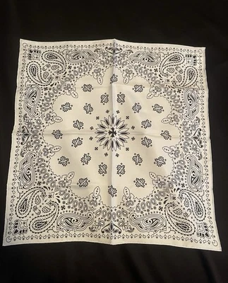 bandana corazones cromados Foto 1 de 4