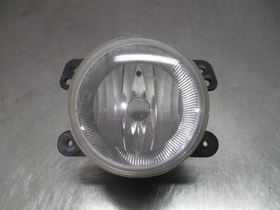 2006-2010 Chrysler PT Cruiser Driver Side Left Front Fog Lamp OEM-04805856AB - Image 1 of 4