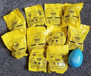 Ten (10) Mystery + One (1) Egg Carls Jr 2019 orologio da tasca RYAN'S WORLD mai aperto - Foto 1 di 5