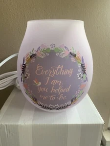 Everything I Am Scentsy Warmer NEW IN BOX - Picture 1 of 3