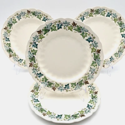Juego de platos de cena Johnson Bros Old Chelsea Ivy Leaf 9 7/8"/4 de colección hechos en Inglaterra Foto 1 de 4