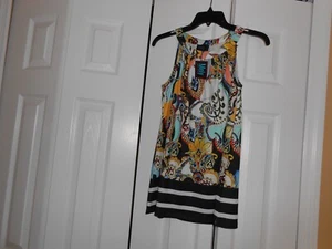 NUEVO CON ETIQUETAS ~ MELY NEW YORK ~ IMPRESIÓN MULTICOLOR ~ SIN MANGAS ~ ELÁSTICO ~ CAMISETA SIN MANGAS ~ Talla M - Imagen 1 de 5