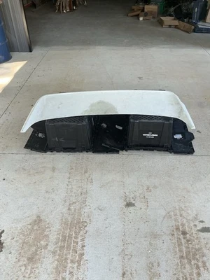 Alerón trasero Ford Mustang Fastback 1987-93 nuevo de lote original F2ZZ-6141602 Foto 1 de 4