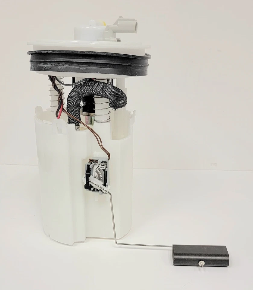 Módulo de bomba de combustible Bosch 67588 para Chrysler PT Cruiser 2003-2004 Foto 1 de 4