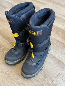 Trukk Herren Schneemobil Stiefel Größe 9 (wasserdicht und bewertet bis -40 Grad) - Bild 1 von 6