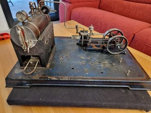 Unbekannte große Dampfmaschine mit Doppel-Schwungrad - Bild 1 von 7