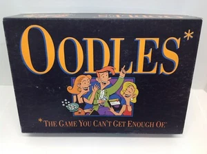 OODLES "The Game You Can't Get Enough Of" 1992 Party Board Game - Milton Bradley - Foto 1 di 11