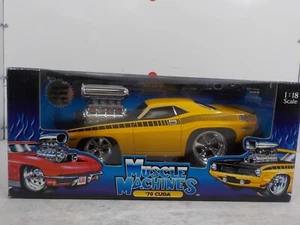 N A623 Muscle Machines 70 Cuda 1:18 Scale Yellow Die Cast Plymouth - Picture 1 of 10