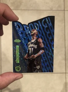 Kevin Garnett Prodigy Blue Sparkle Refractor Basketball Card - Picture 1 of 5