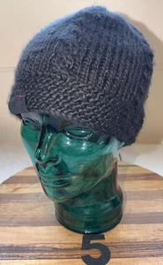 NWT BETTY RIDES SNOWBOARD APPAREL BLACK CABLE KNIT LINED BEANIE! #5 - Picture 1 of 3