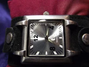 Damenuhr Hang Ten **schön** B80-434 ZC - Bild 1 von 4