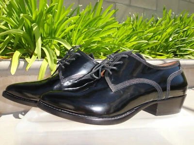 Zapatos Oxford Valentino Garavani charol brogue, Italia, para mujer talla 37,5 Foto 1 de 4