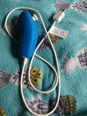 Wii nunchuk white with blue sleeve on it not tested Nintendo Official - Image 1 of 4