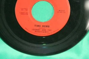 Johnny and the Hurricanens the Bomb / Reueille rock 45RPM on warwick records - Picture 1 of 3