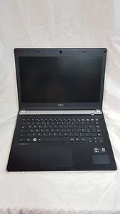Fujitsu lifebook uh572 13.3" Laptop 1.70 Ghz Intel Core i5-3317U 4GB No HDD - Picture 1 of 18