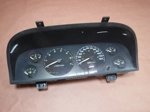 Jeep Grand Cherokee WJ 1999 Speedometer Instrument Cluster PARTS ONLY Free Ship - Picture 1 of 3
