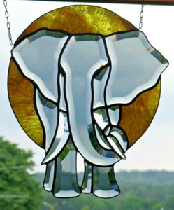 Bleiverglasung Fensterbild / Suncatcher "Afrikanischer- Elefant"  in Tiffany  - Bild 1 von 12