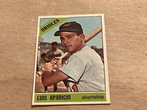 1966 Topps Baseball Luis Aparicio #90 - Near Mint - Great Corners - No Creases