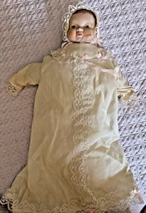 12 Zoll Vintage Porzellan Baby Puppe 50er Jahre ohne Herstellermarke - Bild 1 von 3