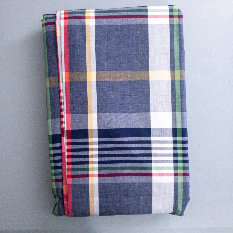 Pottery Barn 青少年大号床单仅格子小屋 100% 有机棉 96 英寸 x 104 — 第 1/4 张图片