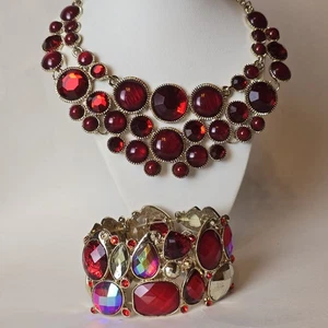 Dichiarazione Set Bracciale Collana Gemma Rossa Audace Tono Oro Costume Gioielli Bavaglino Y2K - Foto 1 di 24