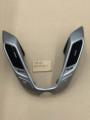 Hyundai Veloster 2012-2017 control de clima radio bisel moldura ventilación central OEM Foto 1 de 4