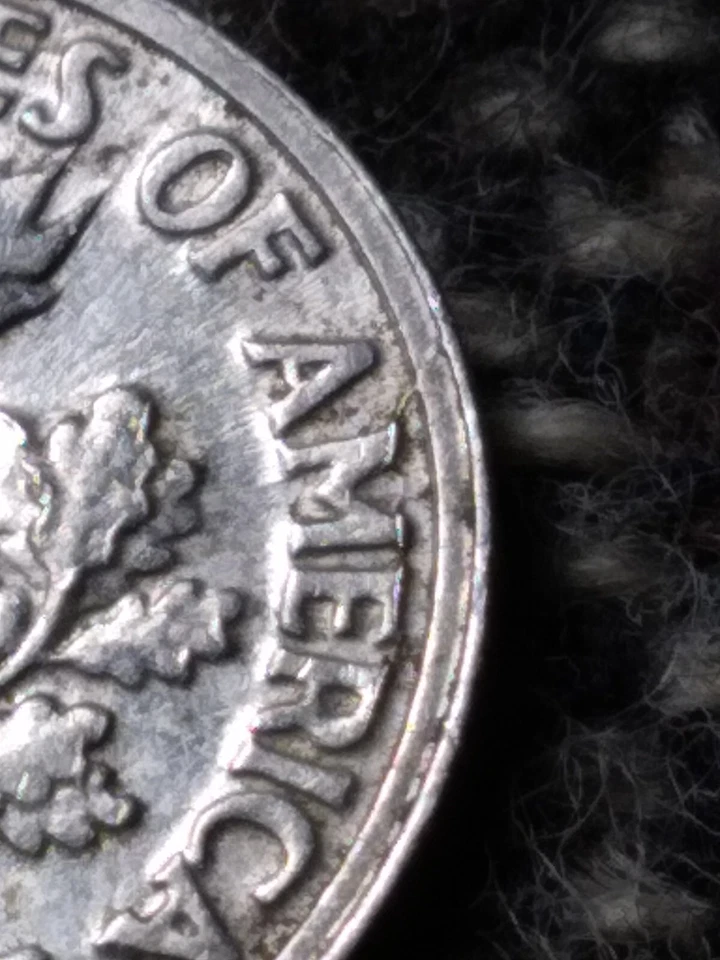 1997 P Roosevelt Dime Misaligned Die Die Break Errors - Image 1 of 4