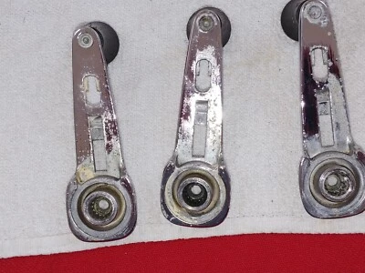 Mercedes Benz W110 W111 W112 W108 W113 Window Cranks - Image 1 of 2