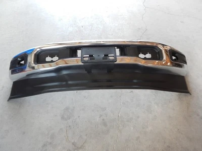 2023 2024 2025 Ford Super Duty Factory F250 F350 Chrome front bumper fog holes - Imagem 1 de 4