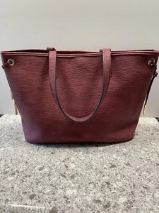 Calvin Klein Dark Red / Maroon Shoulder Tote Bag In Excellent Condition - Picture 1 of 10