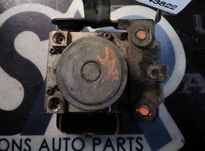 2015 Chevy Silverado 2500 Anti-lock Brake Parts - Изображение 1 из 4