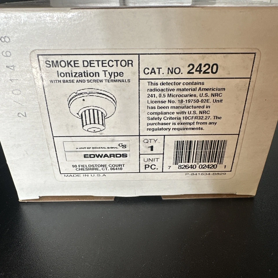 New IN  THE BOX  EDWARDS 2420, SMOKE DETECTOR IONIZATIN TYPE Fire Alarm - Image 1 of 1