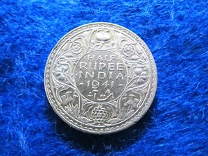 1941 British India Silver 1/2 Rupee - High Grade - Lightly Cleaned - Imagen 1 de 2